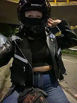 Scarlet_auraa webcam