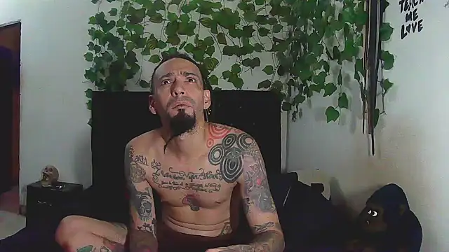 caribbeanlover1 webcam