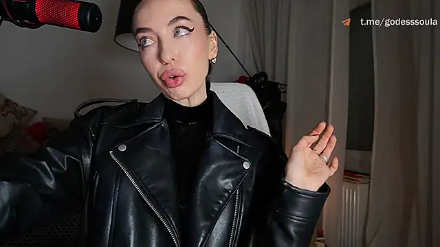 supreme_dominatrix webcam