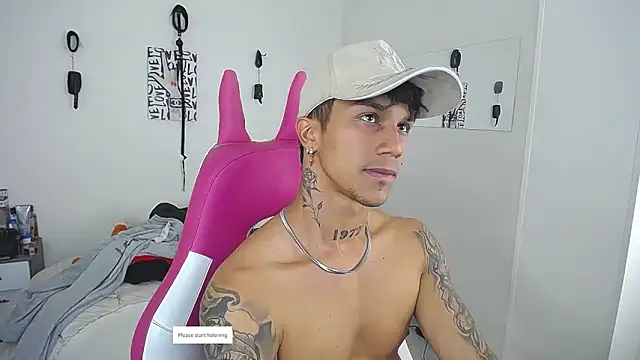 Leonard_Price webcam