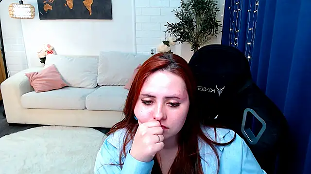 Hennessy_bunny webcam