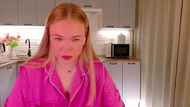 Veronika_Mitchel webcam