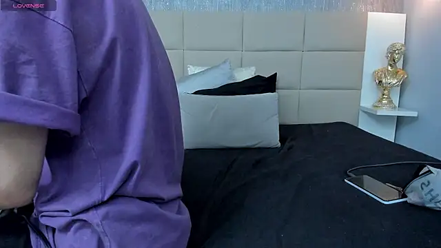 hecatee_77 - Hecatee_77's free webcam - UK Sex Cams