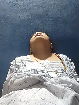 Webcam Model (tamilthanushri)  is live.Free join now!