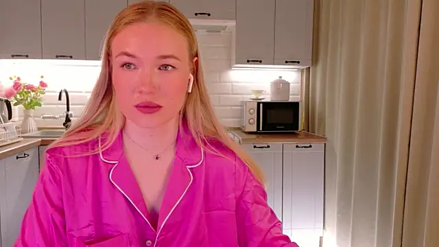 Veronika_Mitchel webcam