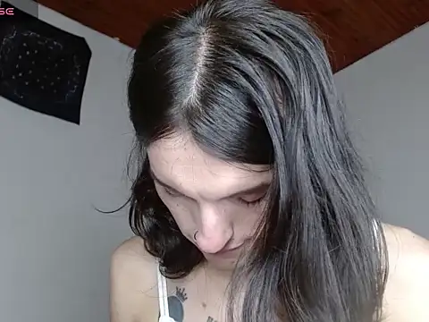 Scarlett_crastrawberry webcam