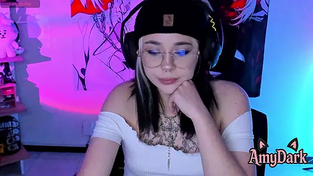 _AmyDark webcam