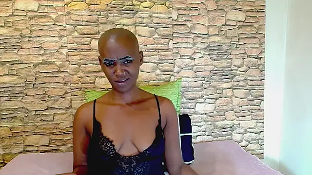 EbonyOlive69 webcam