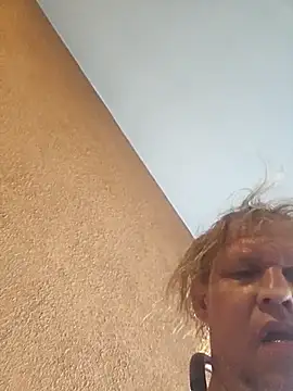 yourMasterisBored webcam