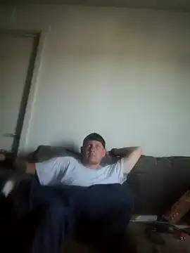 yourMasterisBored webcam