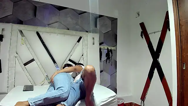 HarperAndMason webcam