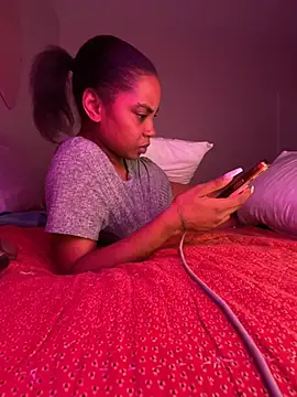 therealoshunqueen (F young) - Check out my tip menu 💋