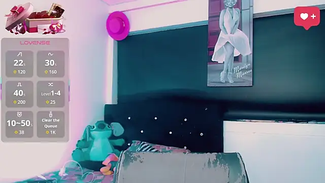 Kendall_hornyy webcam