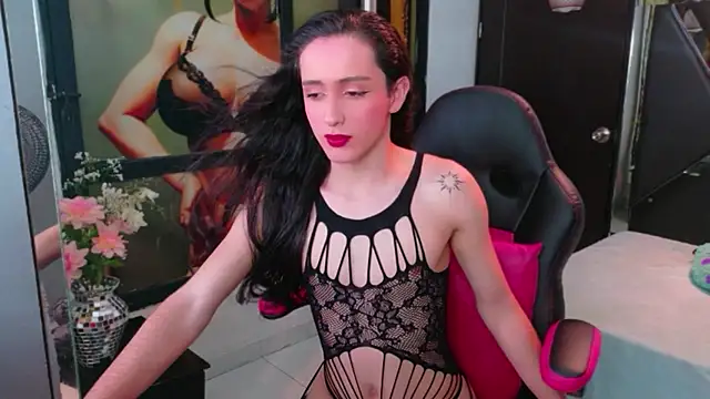 Ivony_Giselle webcam