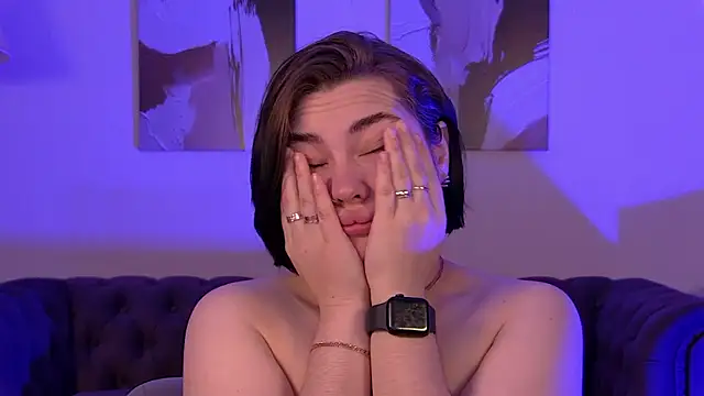 AdrianaToress webcam