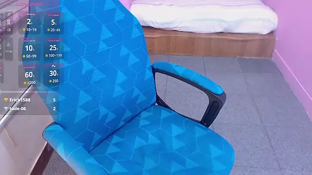 Natasha_Ferrec webcam