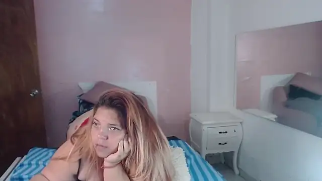 pamelavillaloboss webcam