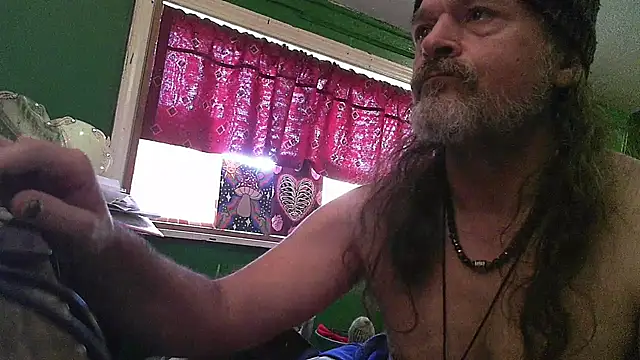 HippieDad333 webcam