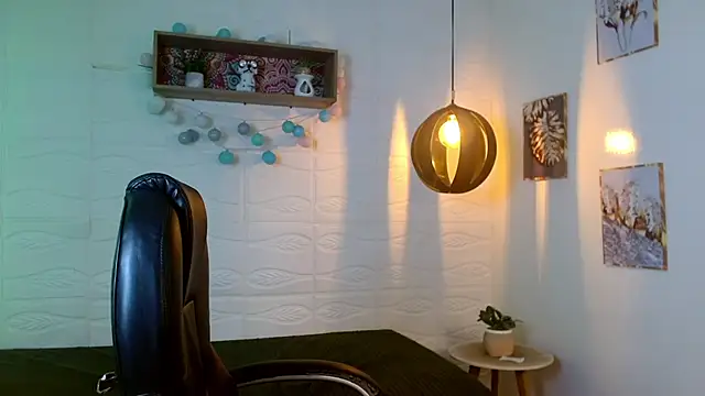 AmethystShadow17 webcam