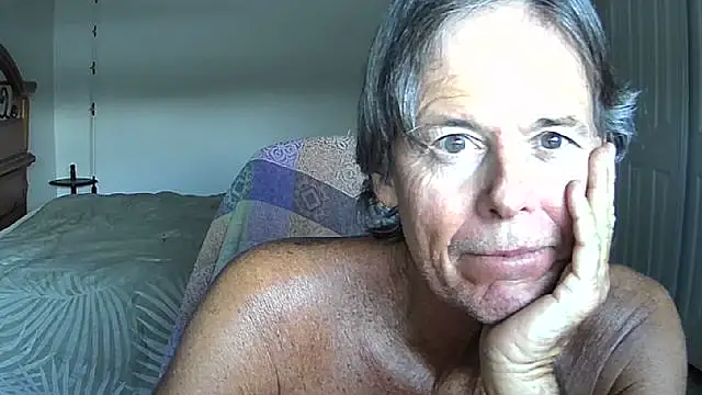 nakeedcowboi65 webcam