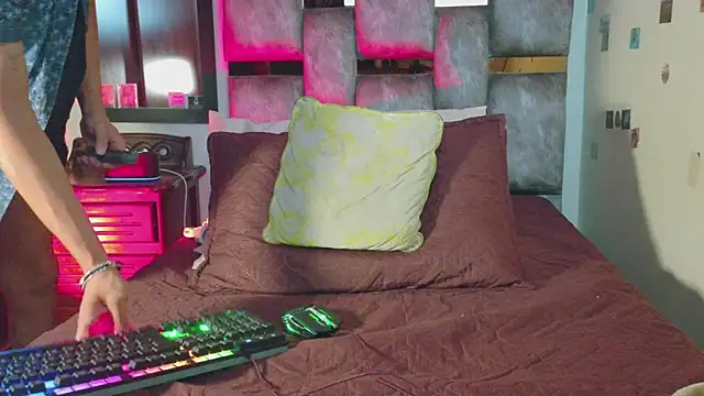 DannyPhantom555 webcam