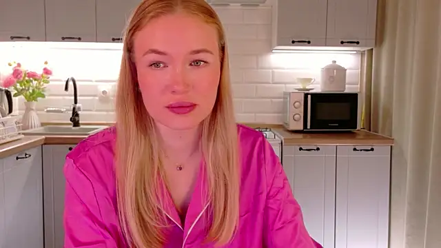 Veronika_Mitchel webcam