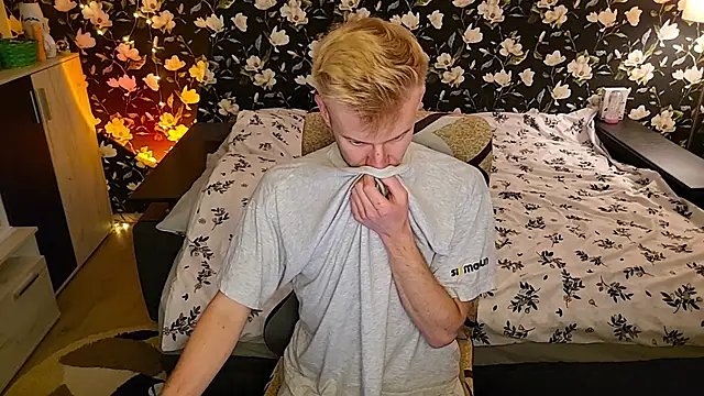 Vuitton live sex cam