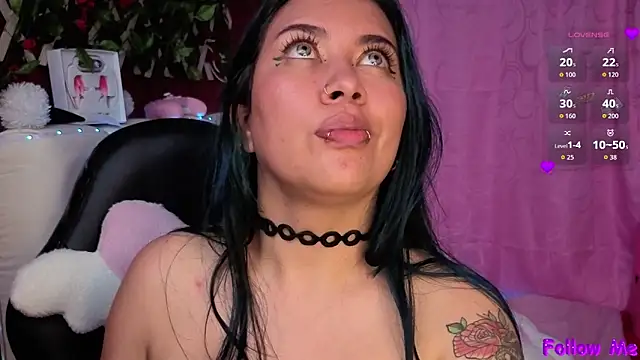 nathalie_zanettii live sex cam