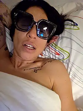 sexy7883 Live Webcam on Stripchat