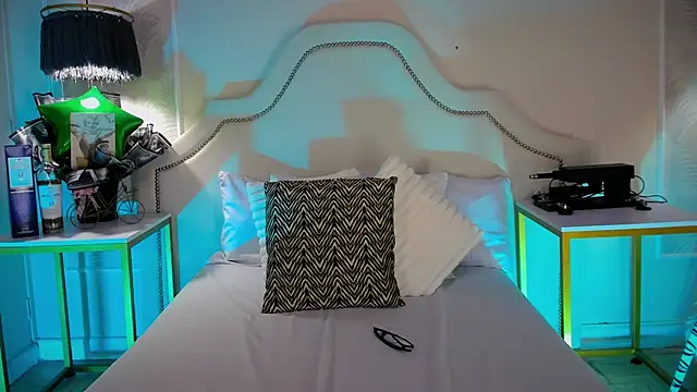 niicole_garner webcam