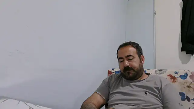 mio_jaks (Ask my age) - Does anyone want sperm? :fire::wanker: