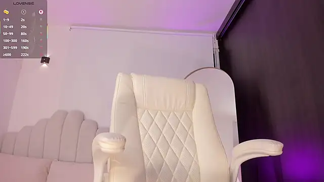 AmberLewis_ webcam