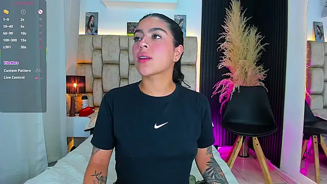 little_sophie18 webcam