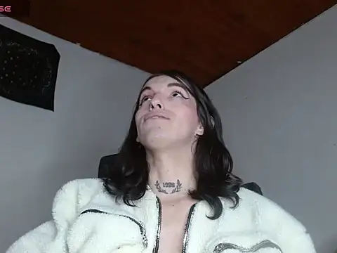 Scarlett_crastrawberry webcam