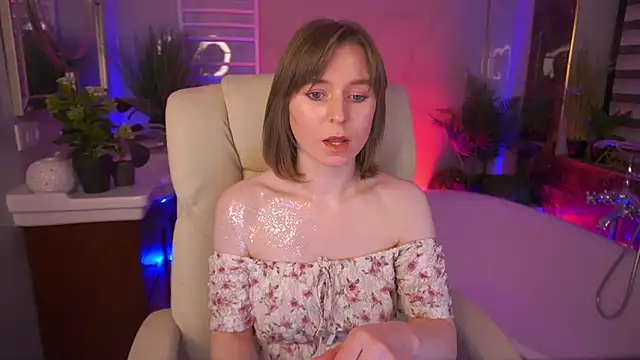 sofialuxuryy - SofiaLuxuryy's free webcam - UK Sex Cams