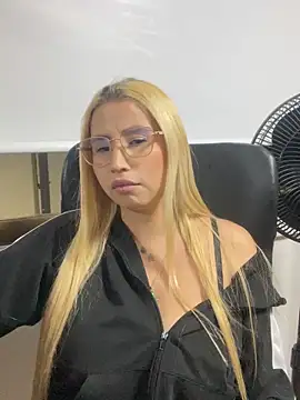 aliss_taylor1 - Aliss_Taylor1's free webcam - UK Sex Cams