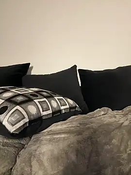 Lickplayofficial webcam