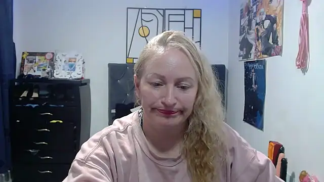 emperabigbootybigass webcam