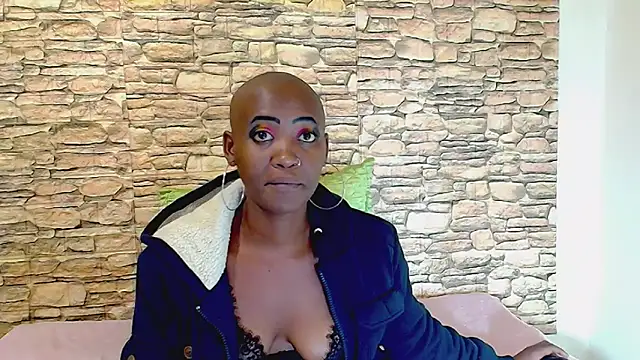 EbonyOlive69