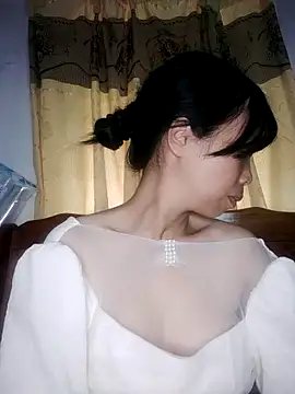 美女liulian2026在线直播