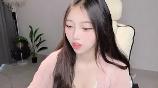 美女Yukiy8877在线直播