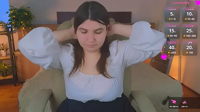 Viola__Shy webcam