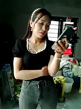 thobaby112 - Thobaby112's free webcam - UK Sex Cams