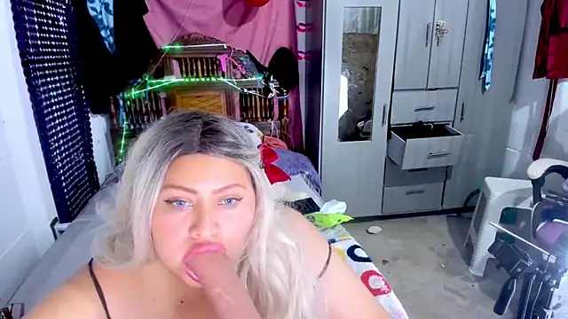 SofiaOlivares webcam