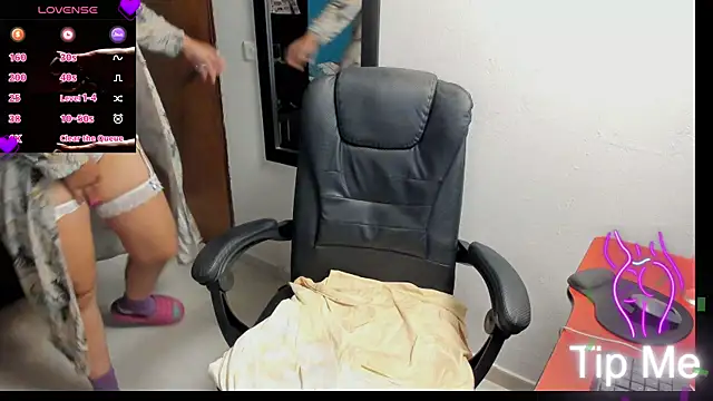 peanut_tangerine webcam