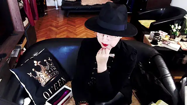 Preview of imperatriza