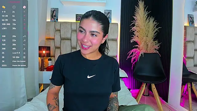 little_sophie18 webcam