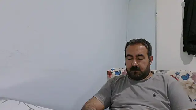 mio_jaks (Ask my age) - Does anyone want sperm? :fire::wanker: