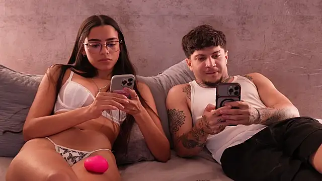 Nicky_and_Blake webcam