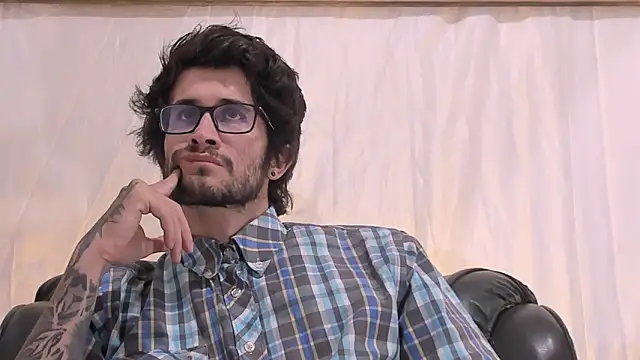 Loggan_donnelly webcam